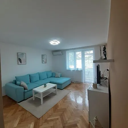 Apartman Jovana Sremska Mitrovica Exterior photo